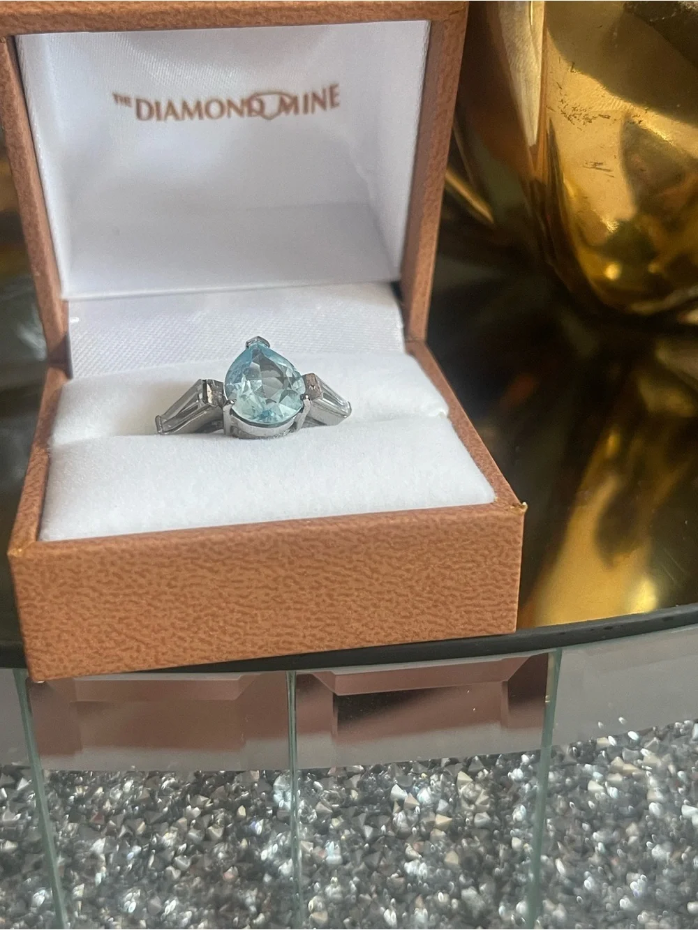N/A elegant teardrop